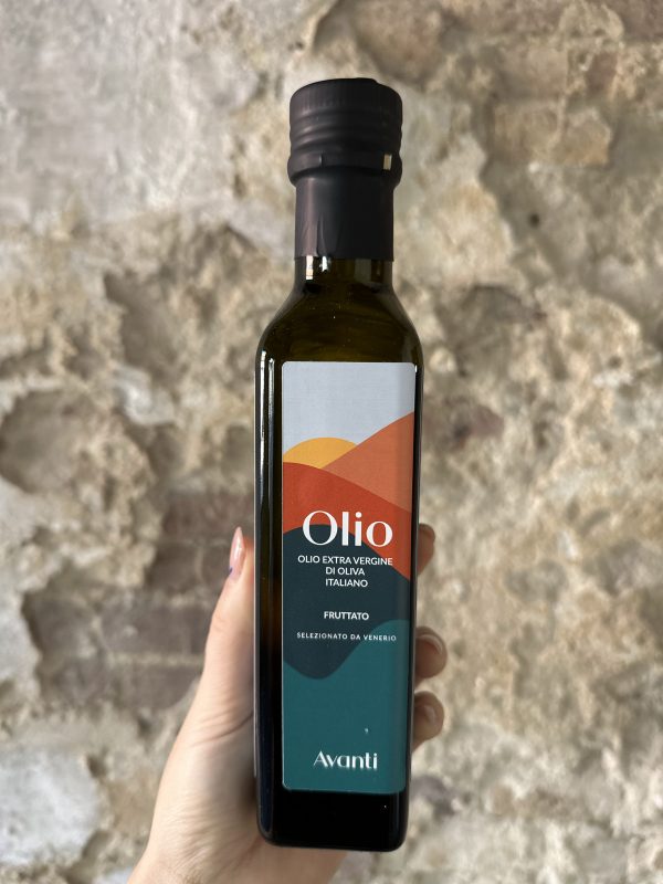 Biologische extra vierge olijfolie uit Sardinië - koudgeperst familieproduct
