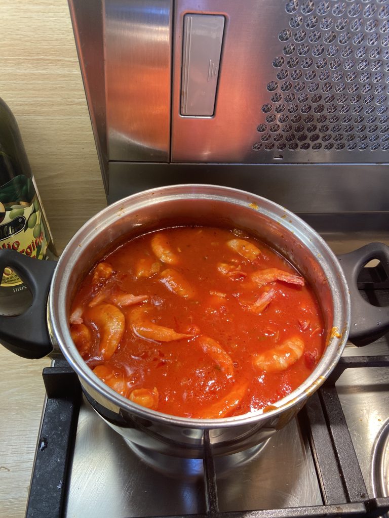 Italiaans recept gamba's in rode saus